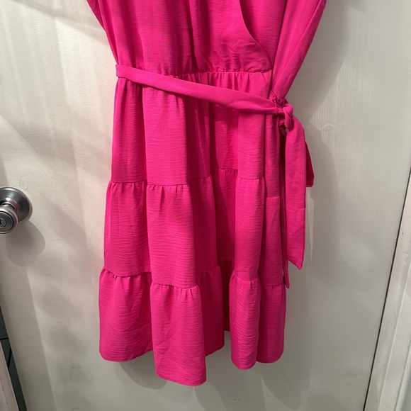 Women’s pink dress size extra large - Picture 3 of 3